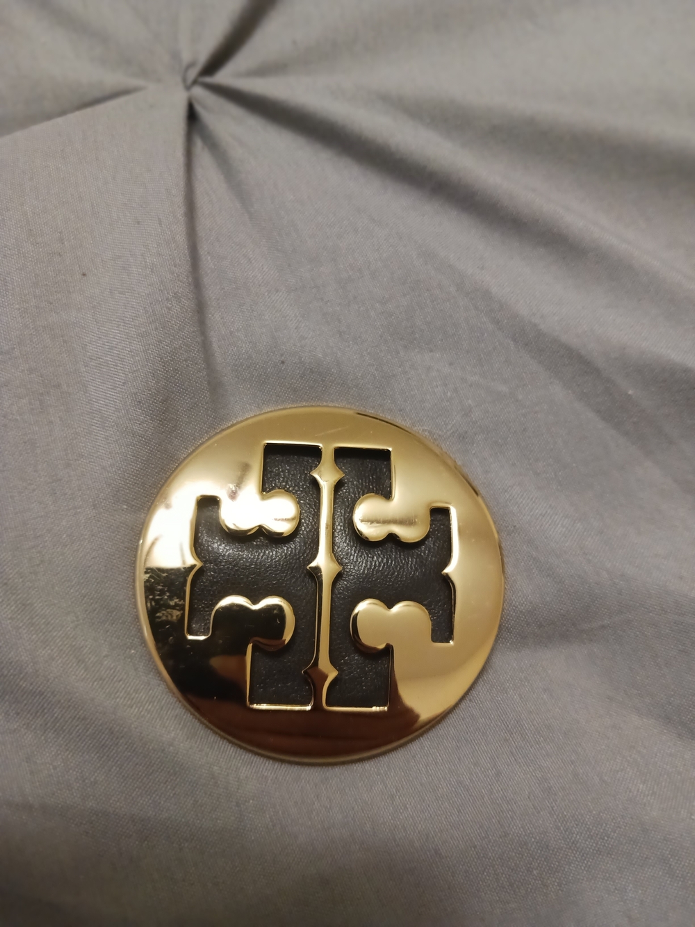 5 For $25! Tory Burch Shoe Medallion- Black Leather Backing- Gold Tone Logo
